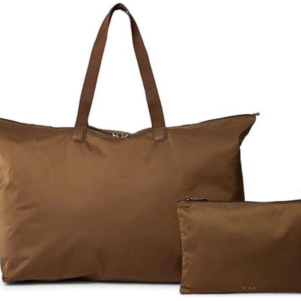 ✈️ NWOT Tumi Just In Case Weekender + Pouch - Picture 15 of 15